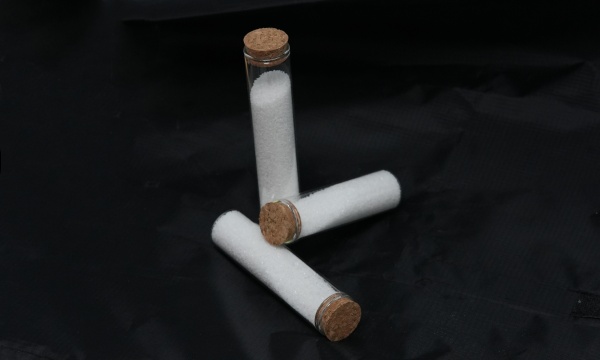 如何選擇優(yōu)質(zhì)的氧化鋯砂？